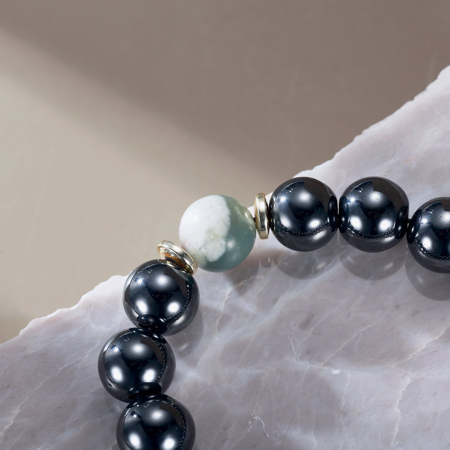 Rainso Elasticity Magnetic Hematite Bracelets Benefits