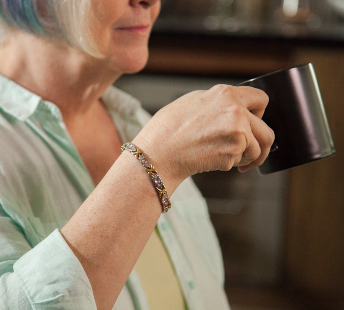 Stainless Steel Women Magnetic Bracelet for Arthritis